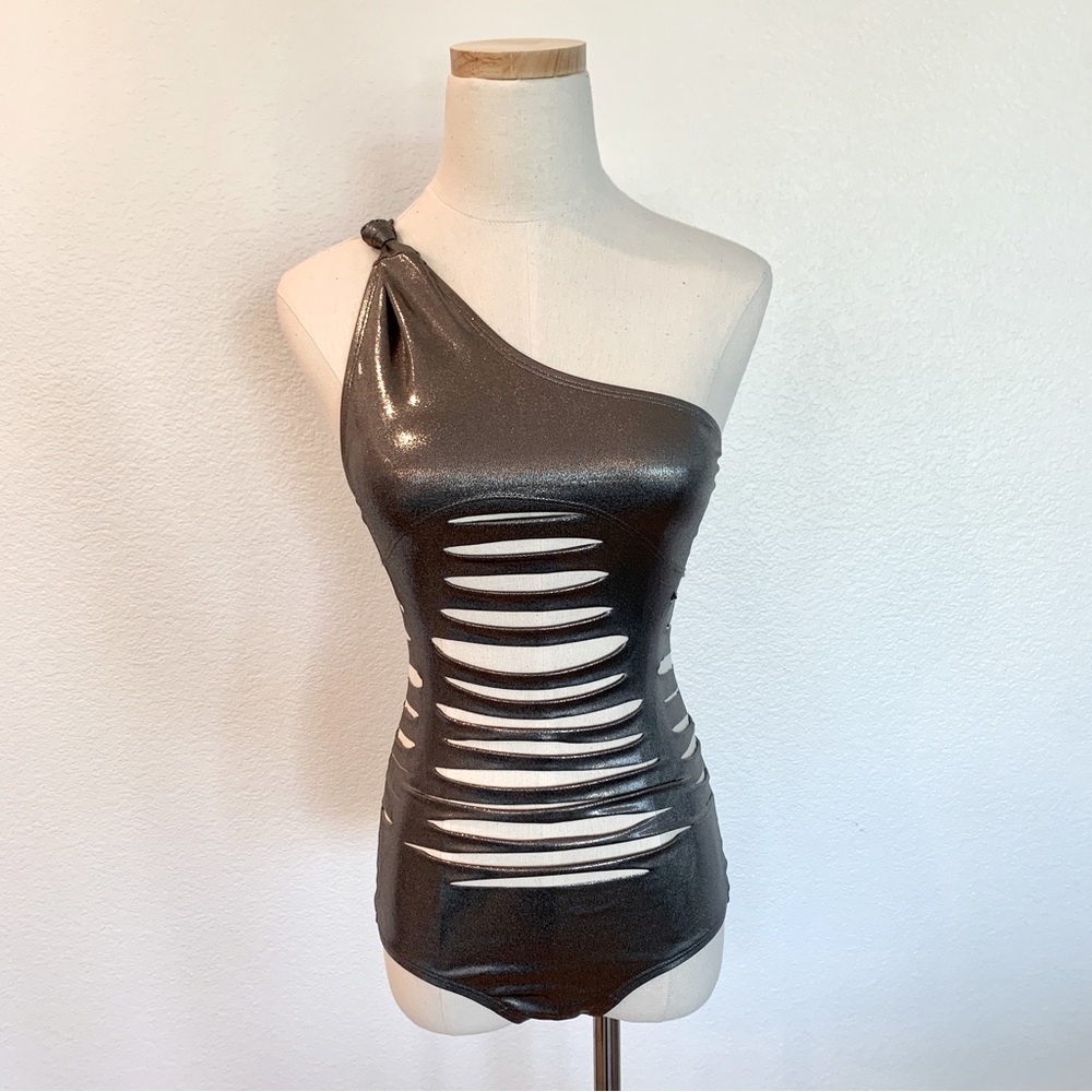 NWOT Sexy Silver Metallic Foil Shredded Cut-Out One-Piece One-Shoulder Swimsuit - Picture 3 of 11
